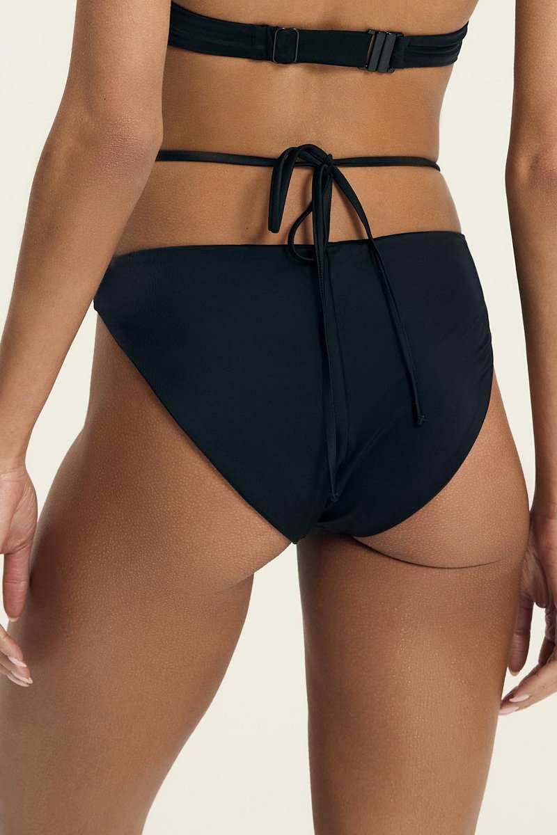 43291 GODLIKE/99X Трусы купальные