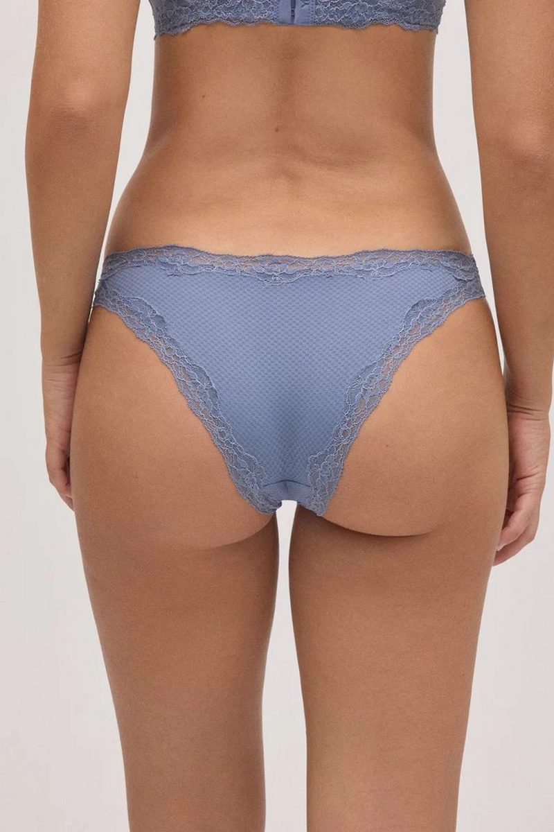 10771 Трусы бразильяно