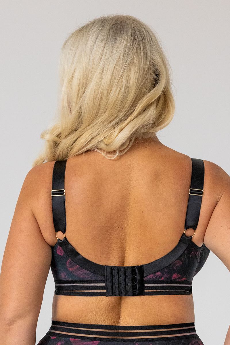 BLOSSOM Soft Bralette Бюст
