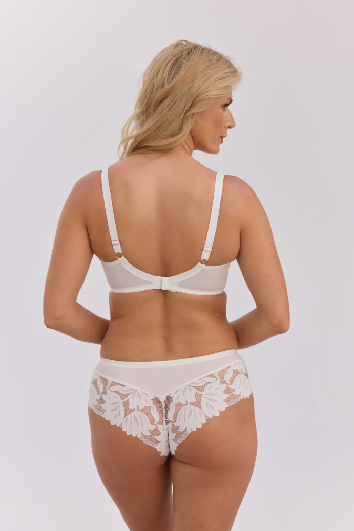 1135 Nike M бюст (экрю)