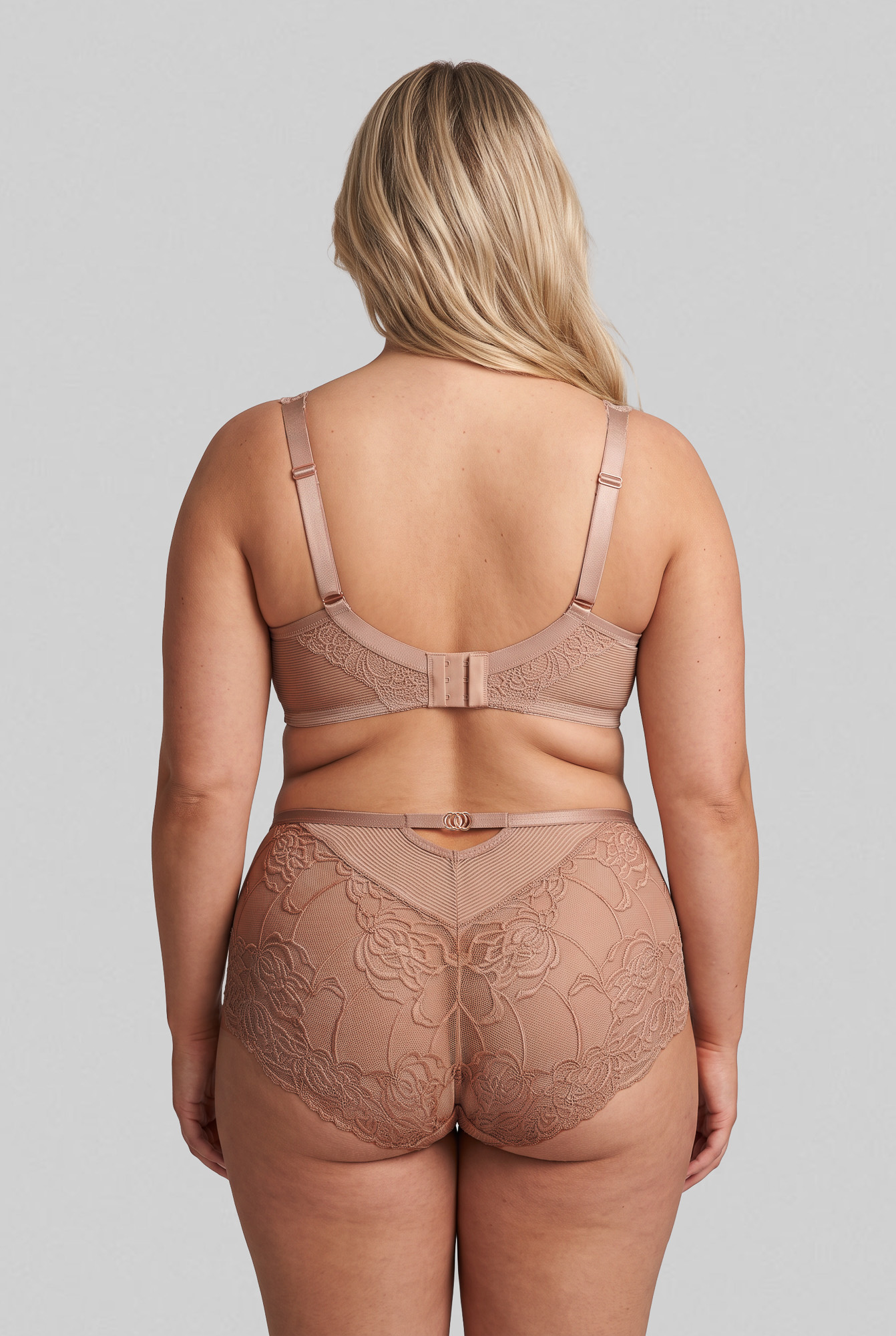 Cashmere M Plus бралетт бюст
